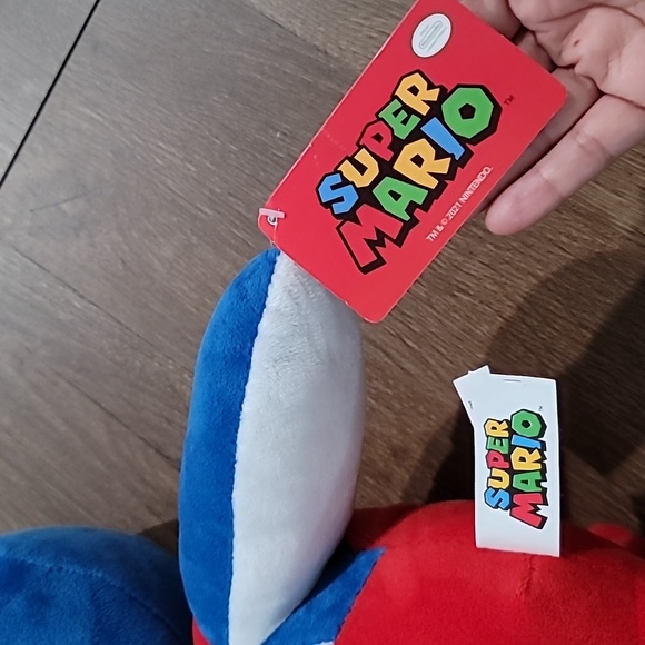 Nintendo Super Mario Penguin Stuffed Toy (Large 15” Plush) - Picture 3 of 4